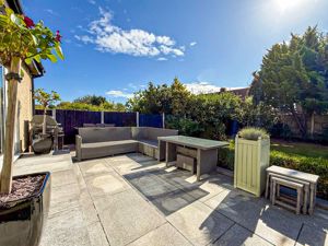 Photo 30- click for photo gallery